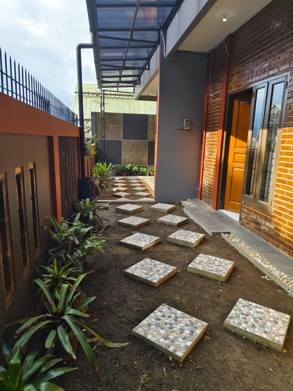 Bajorah Homestay Lembang Exteriör bild